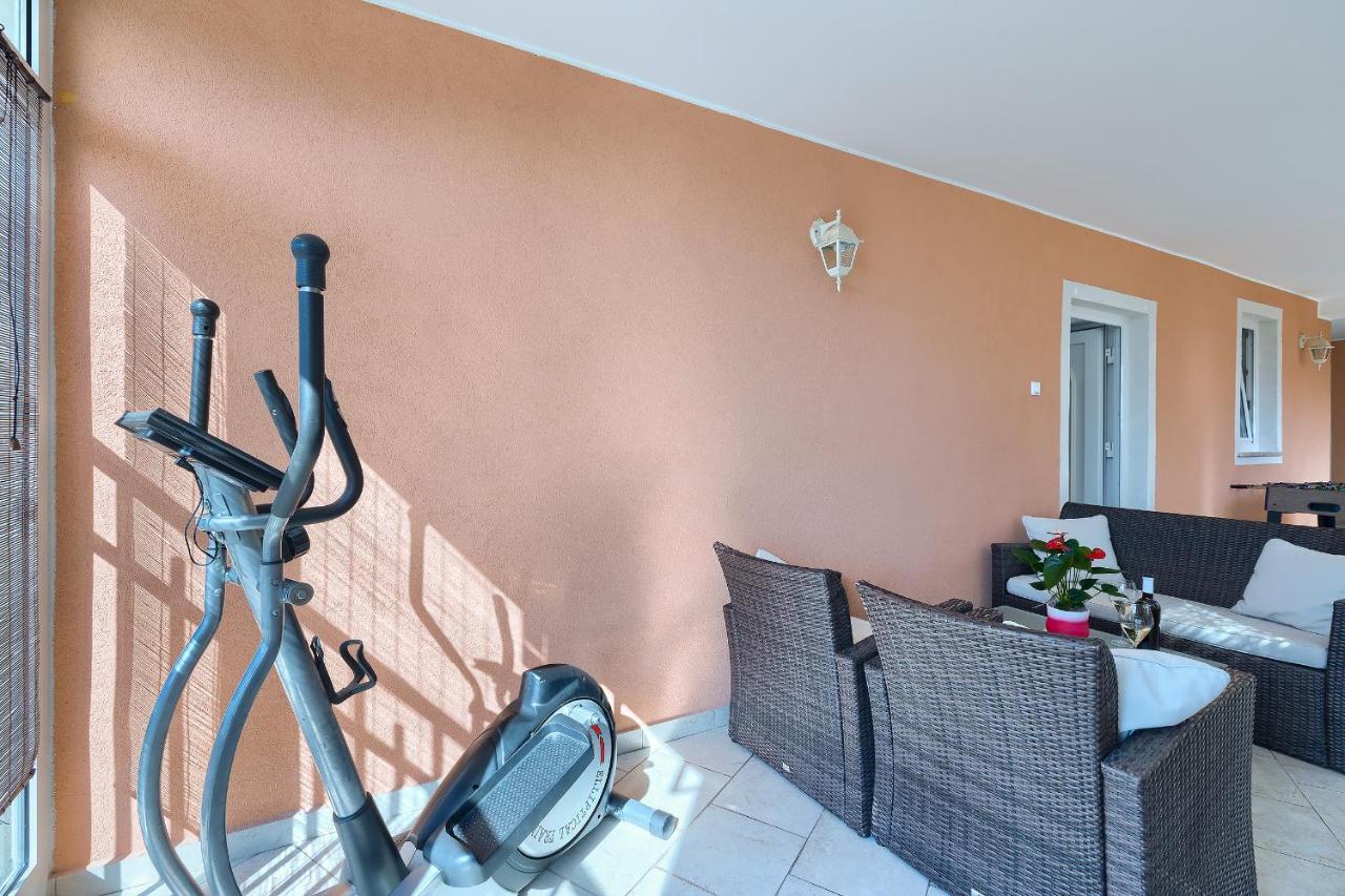 Studio Apartman Luka Pomer Dış mekan fotoğraf